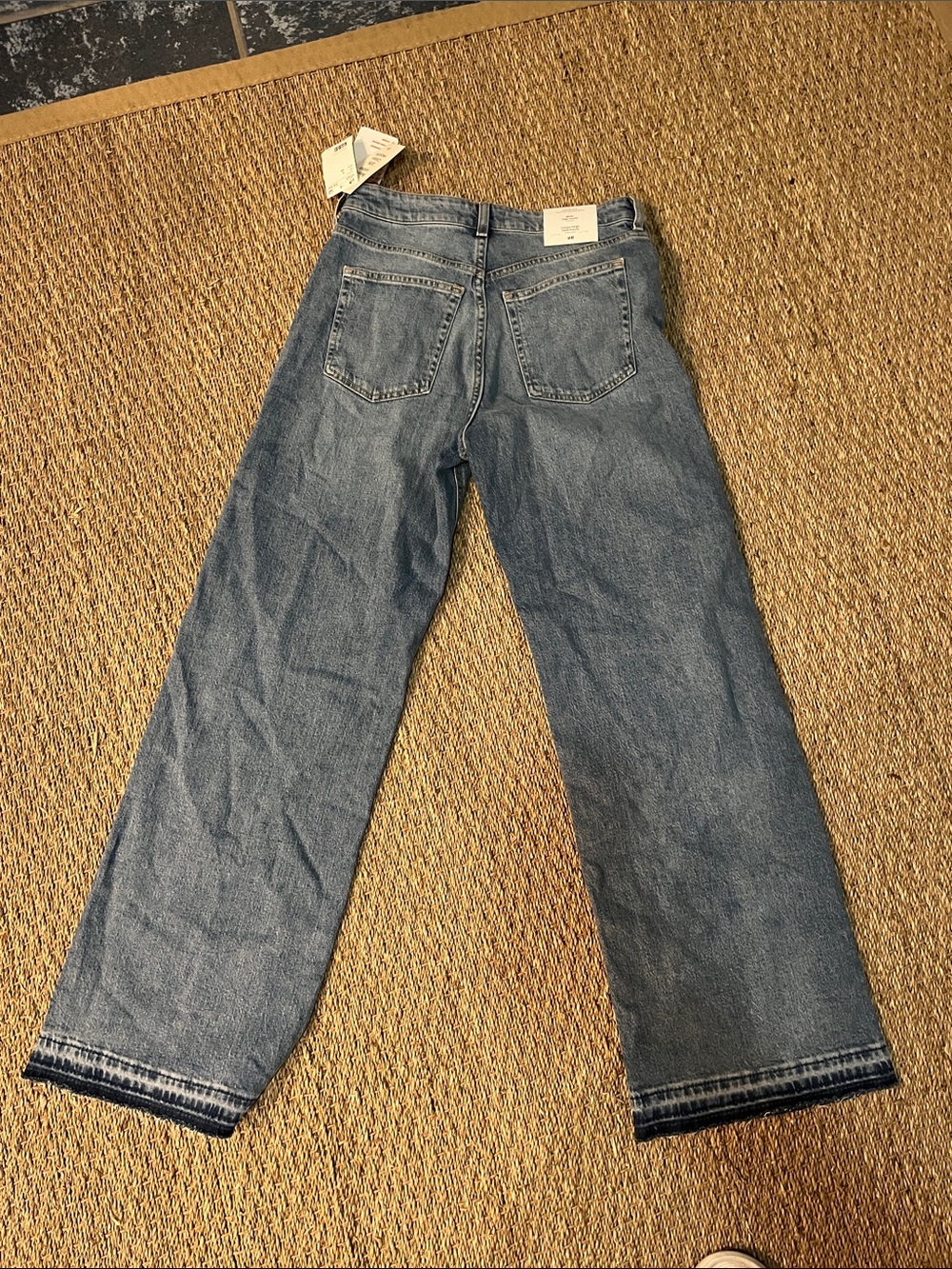 Jeans - Picture 2 of 2